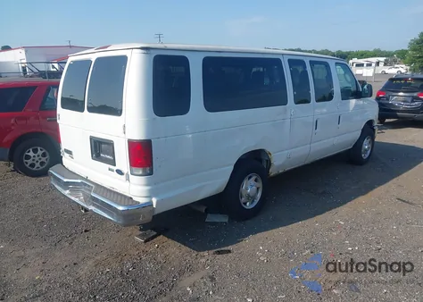 2010 Ford E-350 Super Duty Xl/Xlt из США, поврежденный, VIN 1FBSS3BL8ADA77449